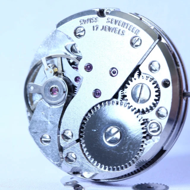 Beau Mouvement Montre Mécanique FHF ST 691 fonctionnel - F25-01 Beau Mouvement Montre Mécanique FHF ST 691 fonctionnel - F25-01